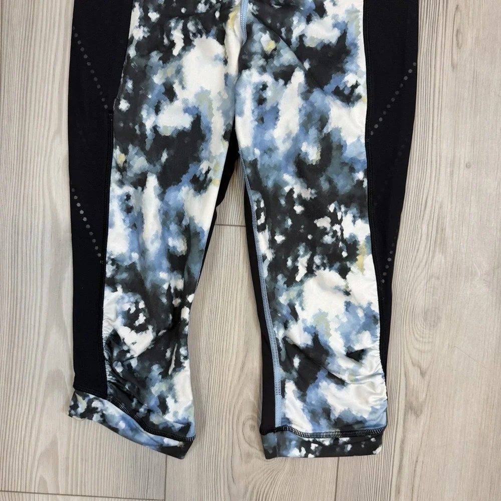 Lululemon Leggings Womens‎ 6 Blue Black Print Stop At Nothing Crop Yoga Gym